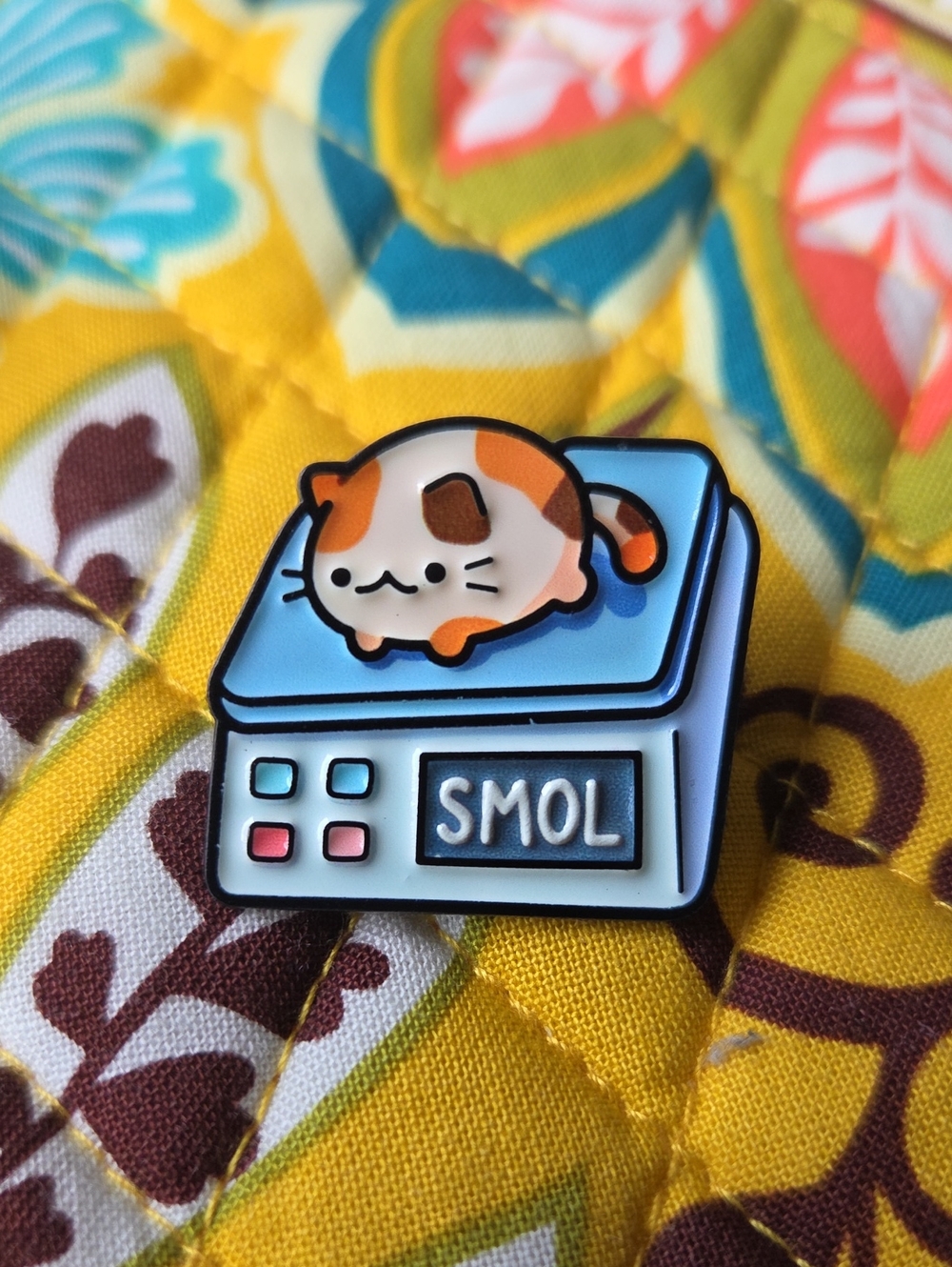 SMOL Blue Cat Scale Enamel Pin - Cute Calico Design